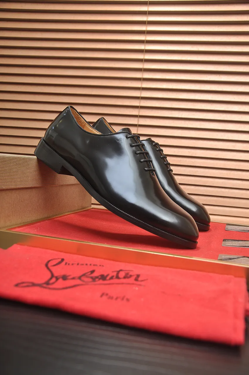 Men's shoes 💰620💶 [Chrstian Loubotin] Red-soled shoes 💋Original mold opening, the highest version on the market, purely handmade ➕Imported cowhide uppers, first-layer water-dyed cowhide lining! Original EU high-gloss outsole. 38 to 45 (45 customized)
